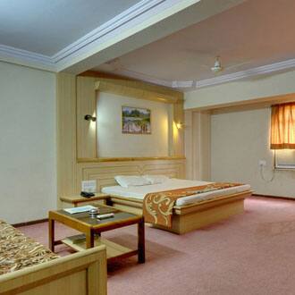 Hotel Kozar, Ahmedabad 3